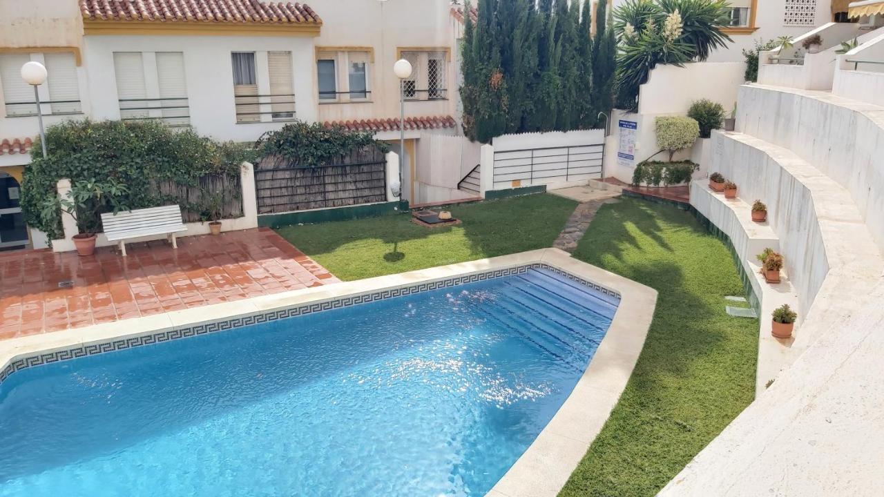 Апартаменты Del Parque Flats Meseta Swimmingpool Торремолинос Экстерьер фото