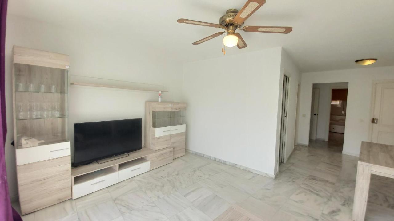 Апартаменты Del Parque Flats Meseta Swimmingpool Торремолинос Экстерьер фото